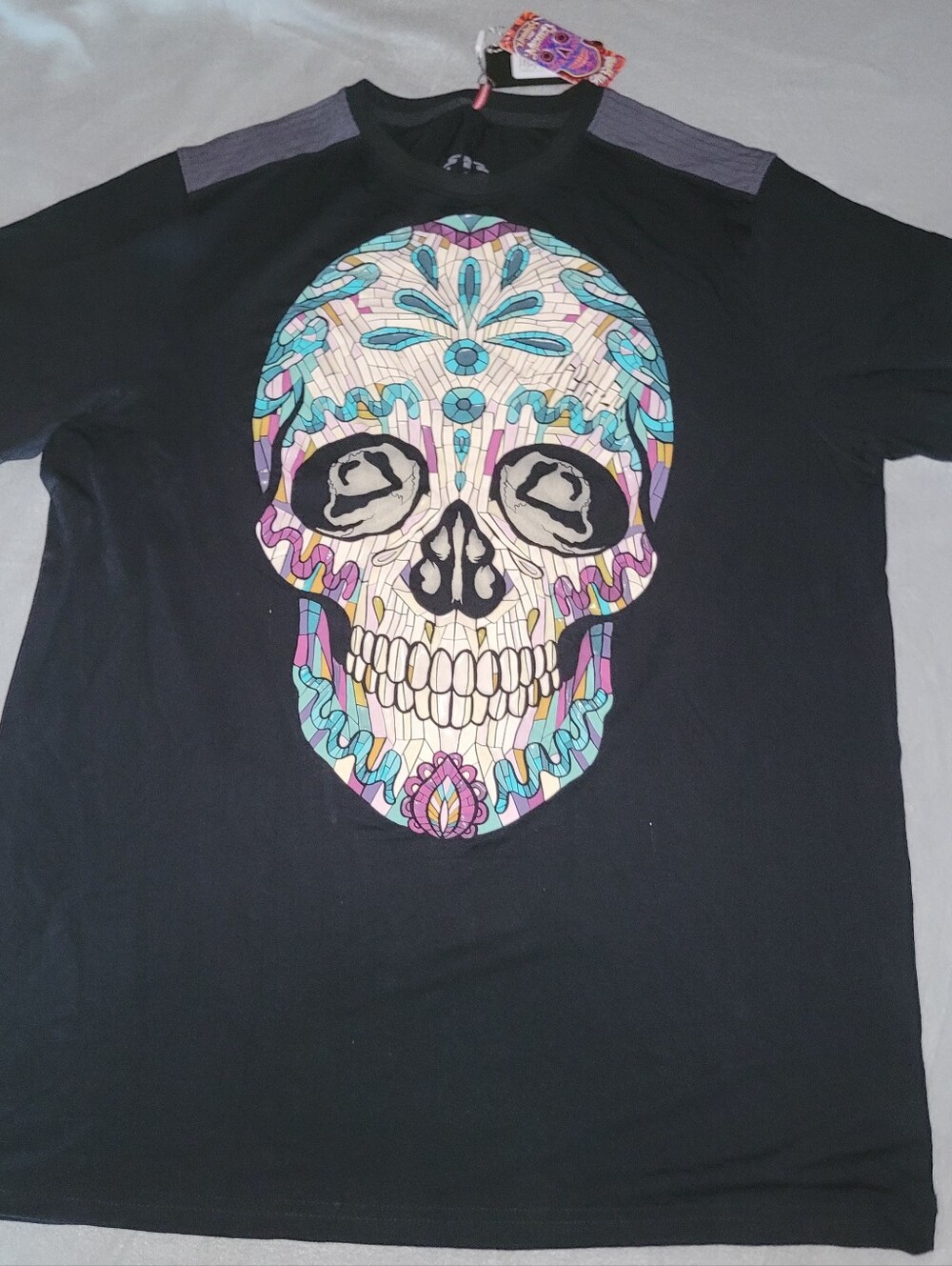 Ay Guey Mosaic Skull Graphic Print T-Shirt Men’s Black Multicolor NWT 3XL